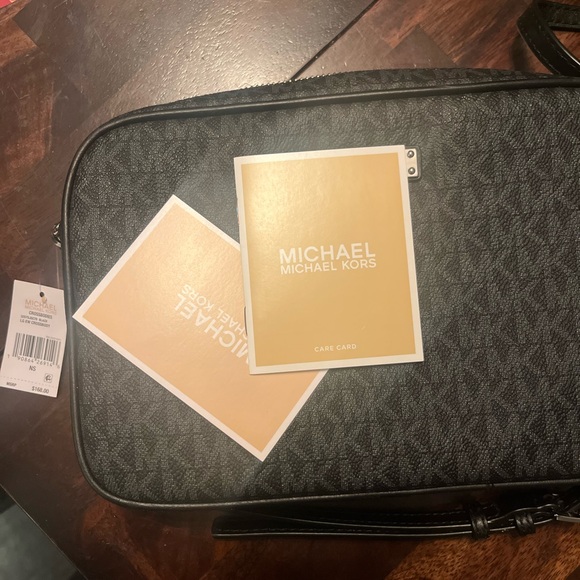 NWT Michael Kors Jet Set Logo Crossbody Bag - Picture 4 of 6